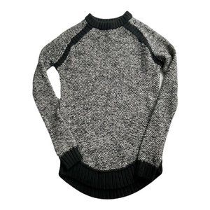 lululemon athletica Black and Gray Sweater